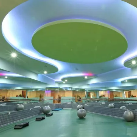 Apartmán Crystal Park 2-56 *